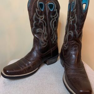 Women’s Ariat Boots Size 7.5